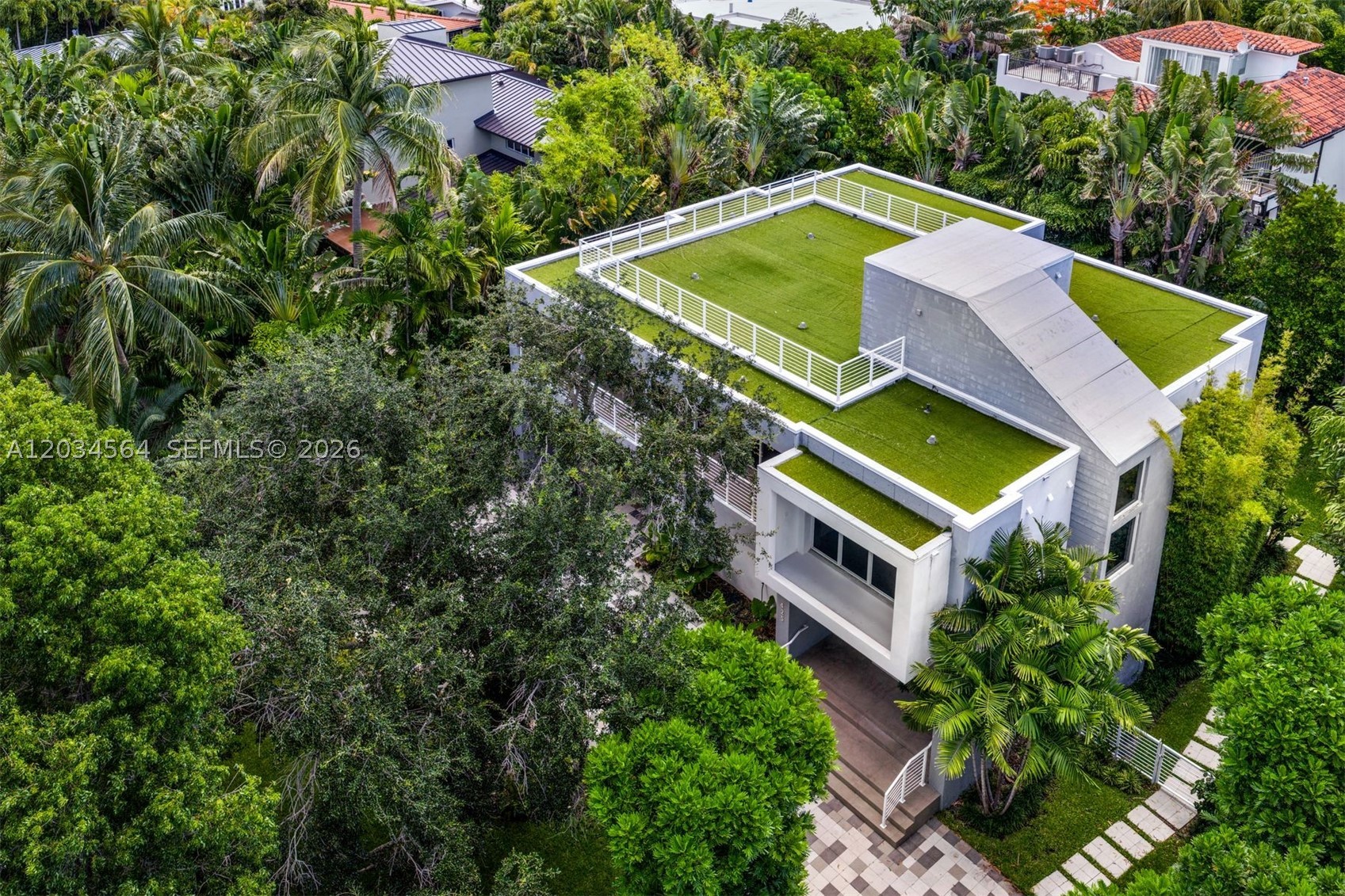 TROPICAL ISLE HOMES SUB 3 - Residential