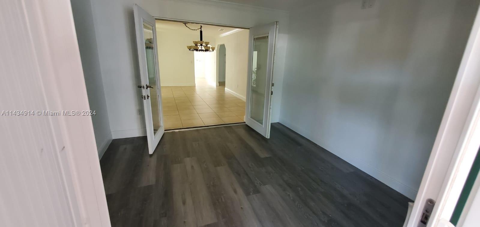 CORAL VILLAS REV - Residential