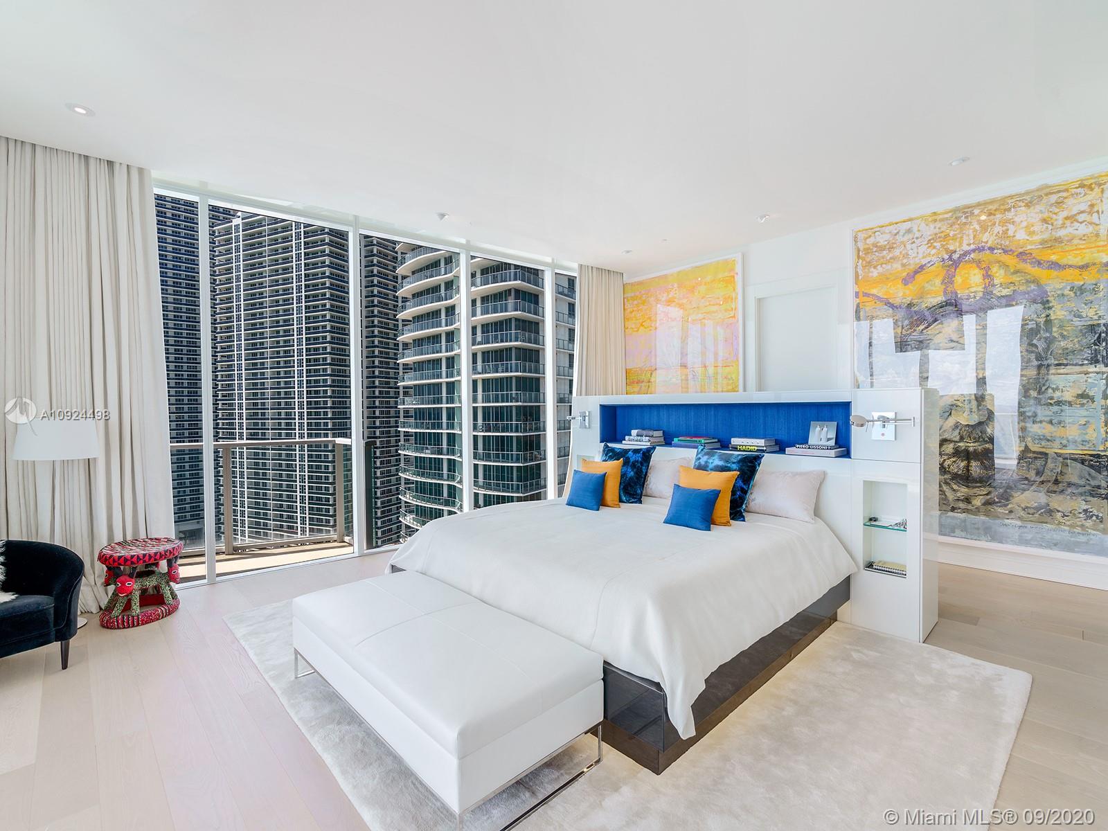 APOGEE BEACH CONDOMINIUM - Residential