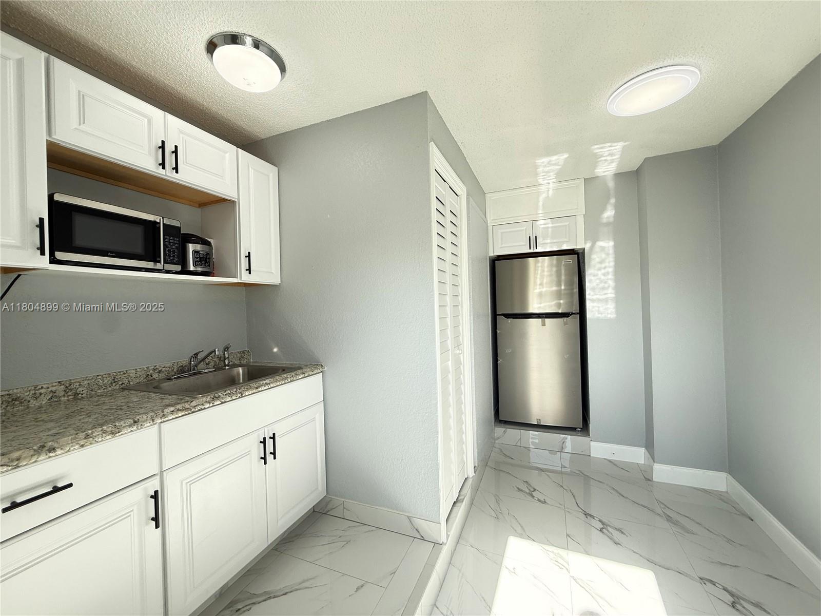 CORAL GATE SECTION TWO - Residential Lease