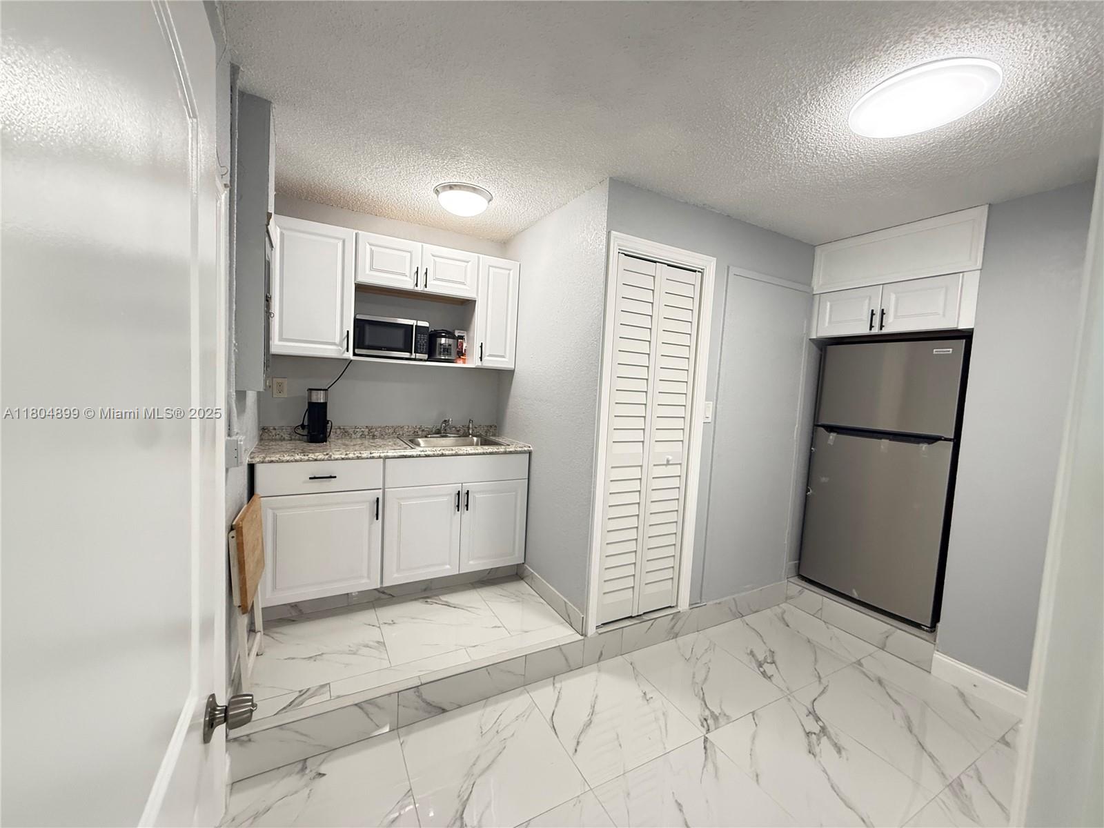 CORAL GATE SECTION TWO - Residential Lease