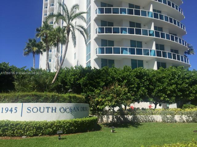 LUXURY BUILDING WITH THE OCEAN AND INTRACOASTAL VIEW, 2 BEDROOM , 2.5 BATHROOMS, MARBLE FLOOR THOUGHT THE UNIT, EUROPEAN KITCHEN WITH A GRANITE COUNTER TOP, STAINLESS STEEL APPLIANCES, WASHER AND DRYER , PARTY ROOM, HEATED POOL, JACUZZI, GYM, BUUSINESS CENTER, BUILDING IS ACROSS THE STREET FROM THE OCEAN, 10 MIN DRIVING TO AVENTURA MALL AND GULFSTREAM PARK, 24 HOURS VALET PARKING AND SECURITY. BRKR-RMRKS.