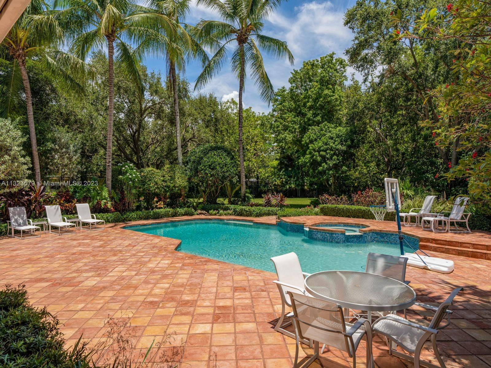 HELMS COUNTRY ESTATES RE- - Residential