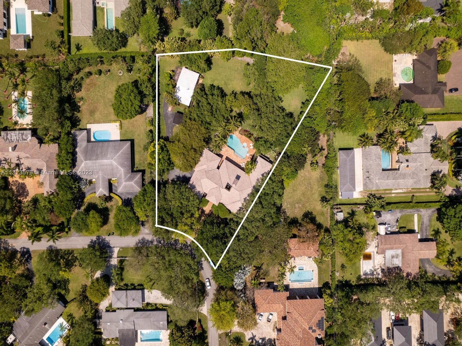 HELMS COUNTRY ESTATES RE- - Residential