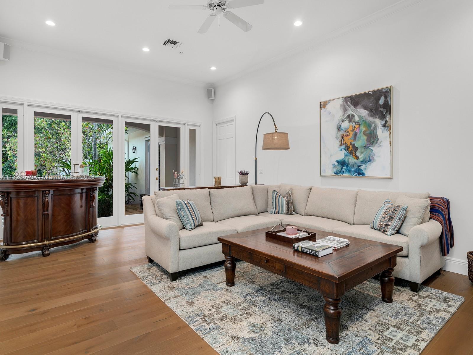 HELMS COUNTRY ESTATES RE- - Residential