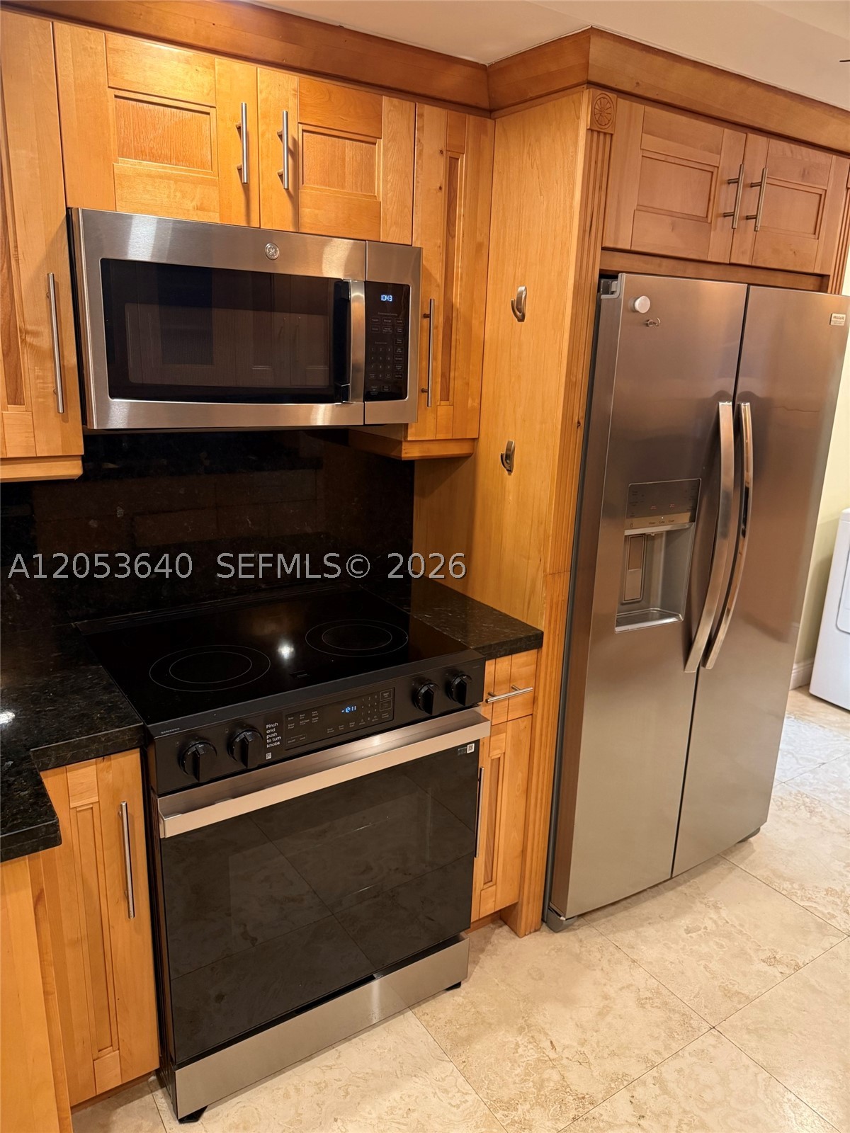 BRICKELL 25 CONDO - Residential
