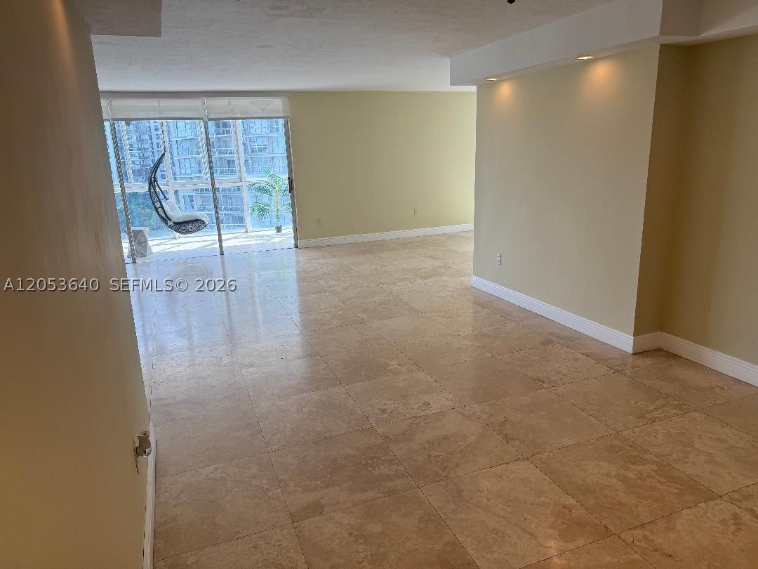 BRICKELL 25 CONDO - Residential