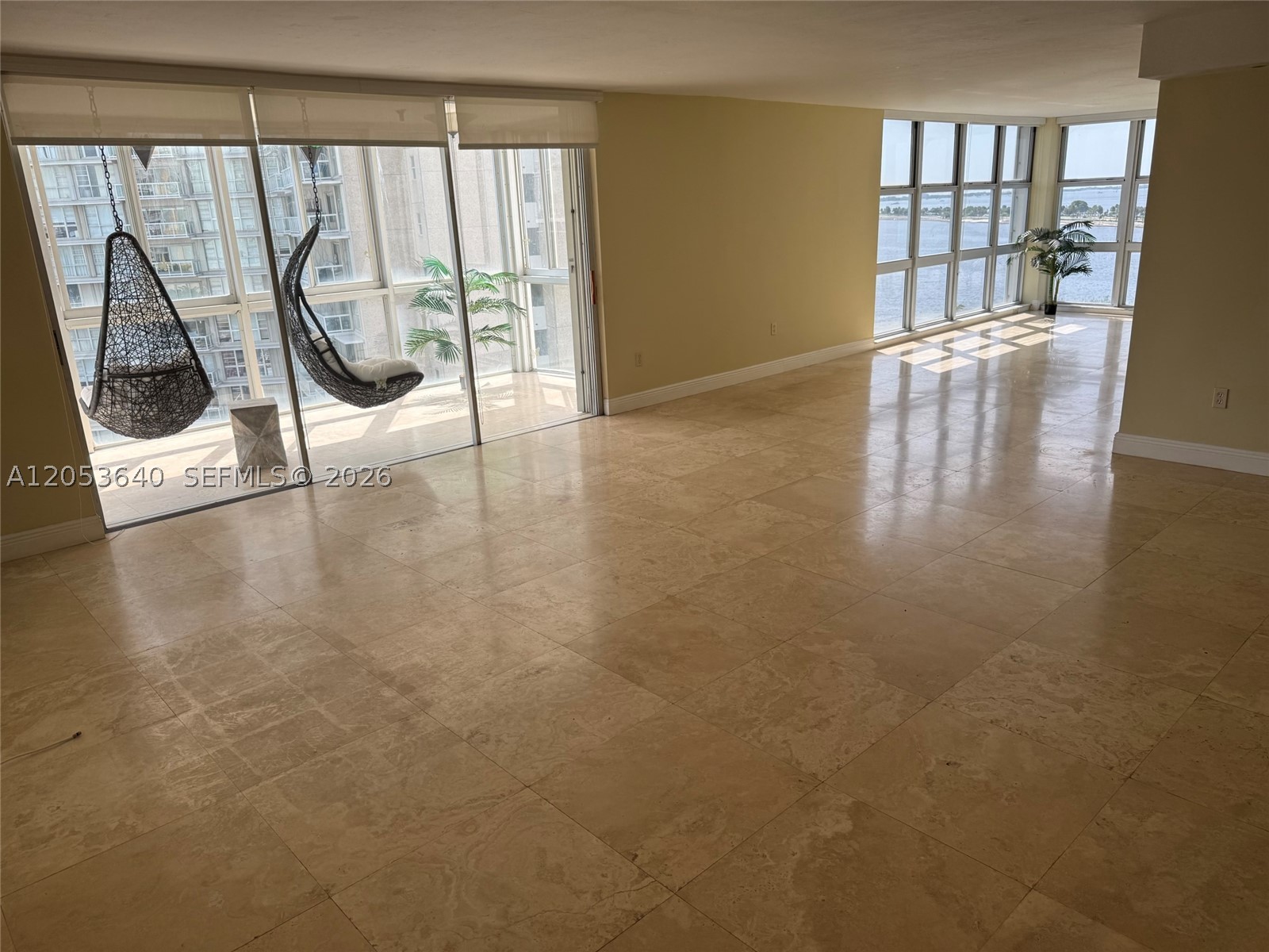 BRICKELL 25 CONDO - Residential