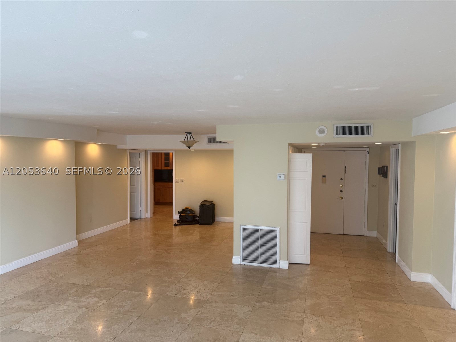 BRICKELL 25 CONDO - Residential
