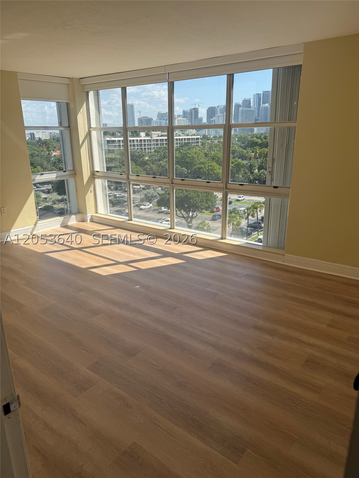 BRICKELL 25 CONDO - Residential