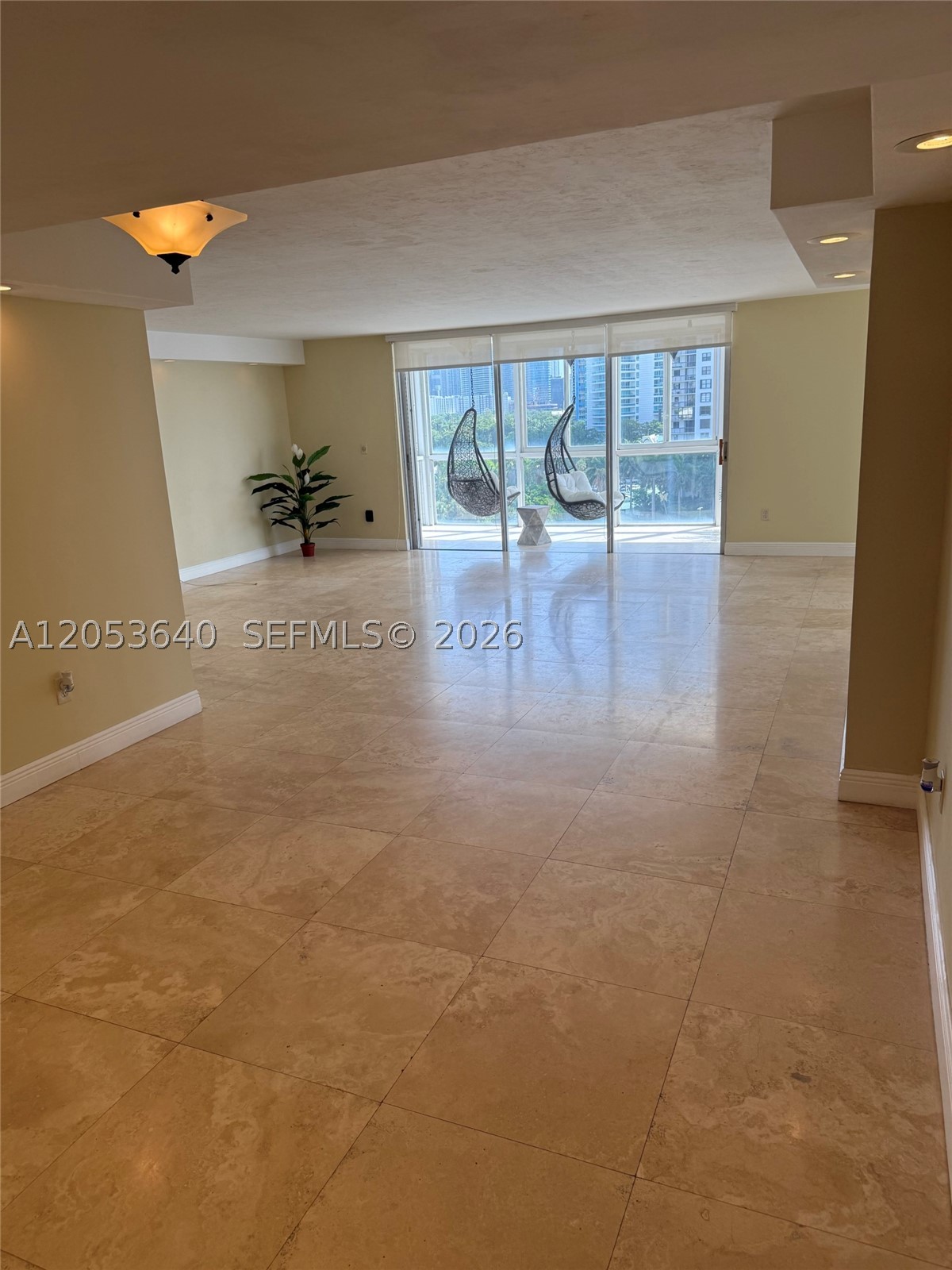 BRICKELL 25 CONDO - Residential
