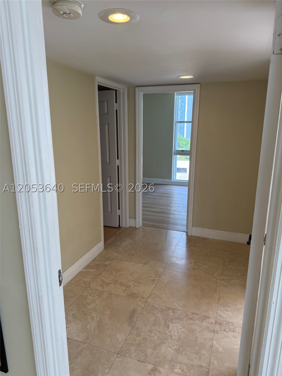 BRICKELL 25 CONDO - Residential