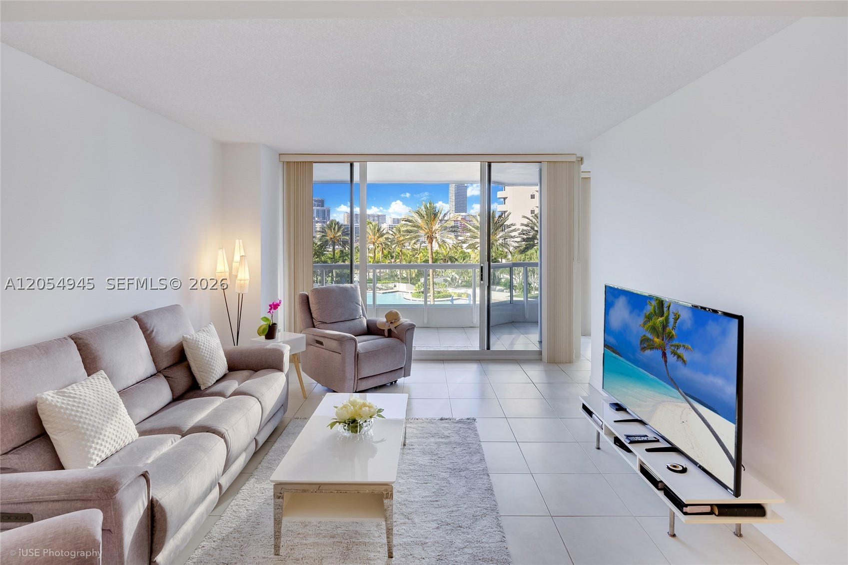 NORTH TOWER AT THE POINT - Residential