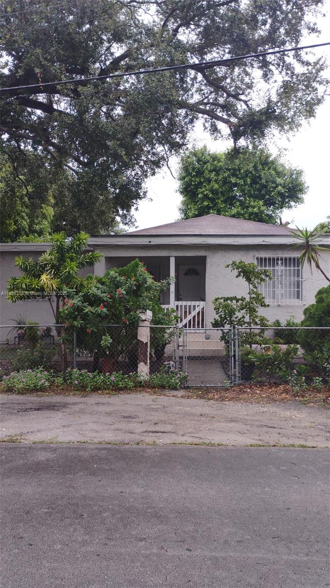 COMM LIBERTY CITY - Residential