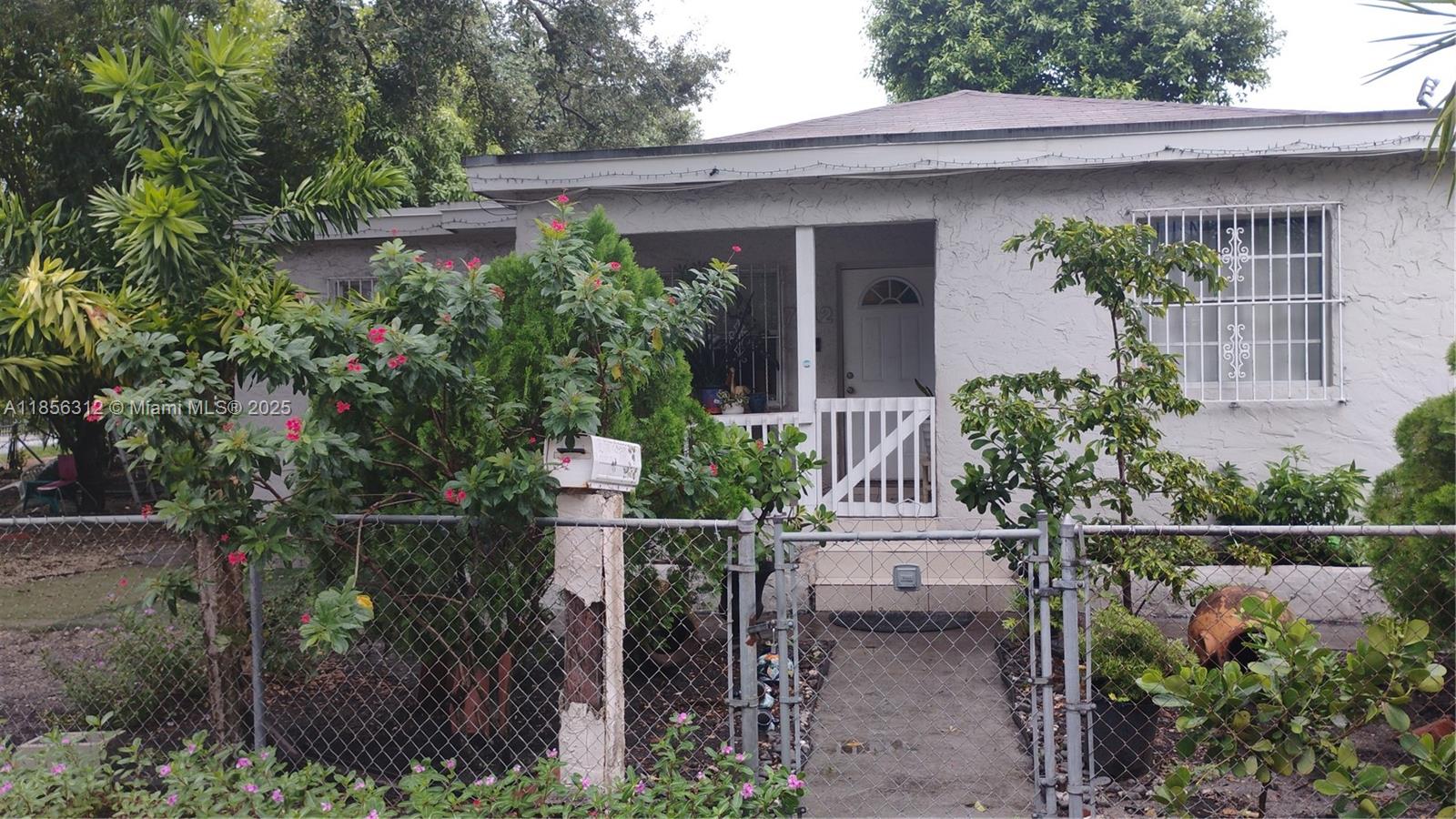 COMM LIBERTY CITY - Residential