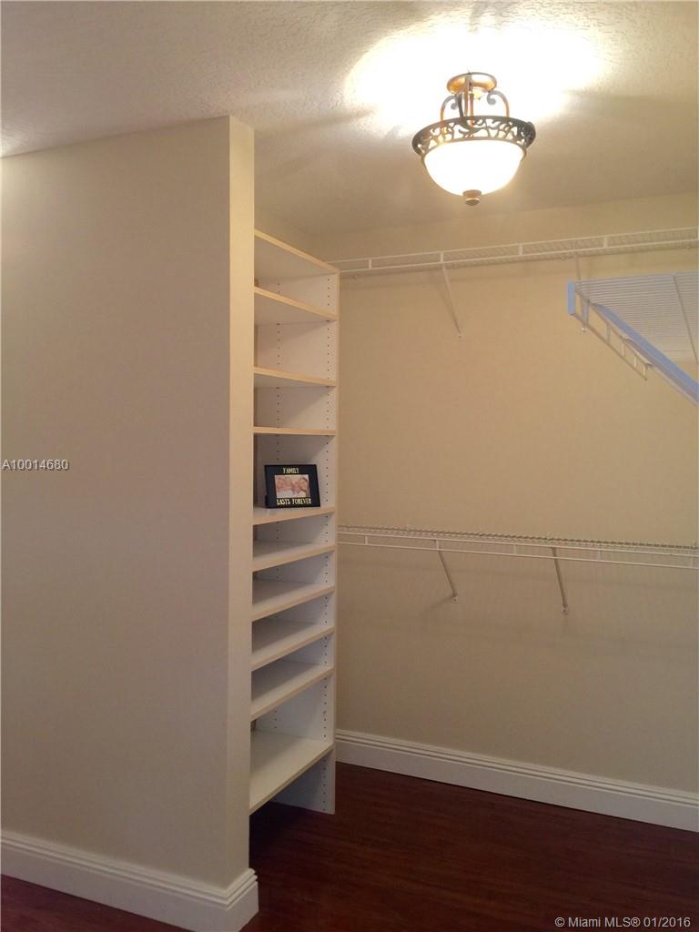 Hunters Pointe I - Residential
