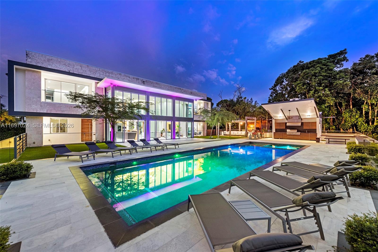 EVERGLADE SUGAR & LAND CO - Residential