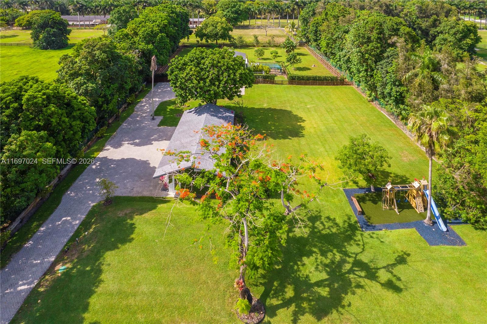 EVERGLADE SUGAR & LAND CO - Residential