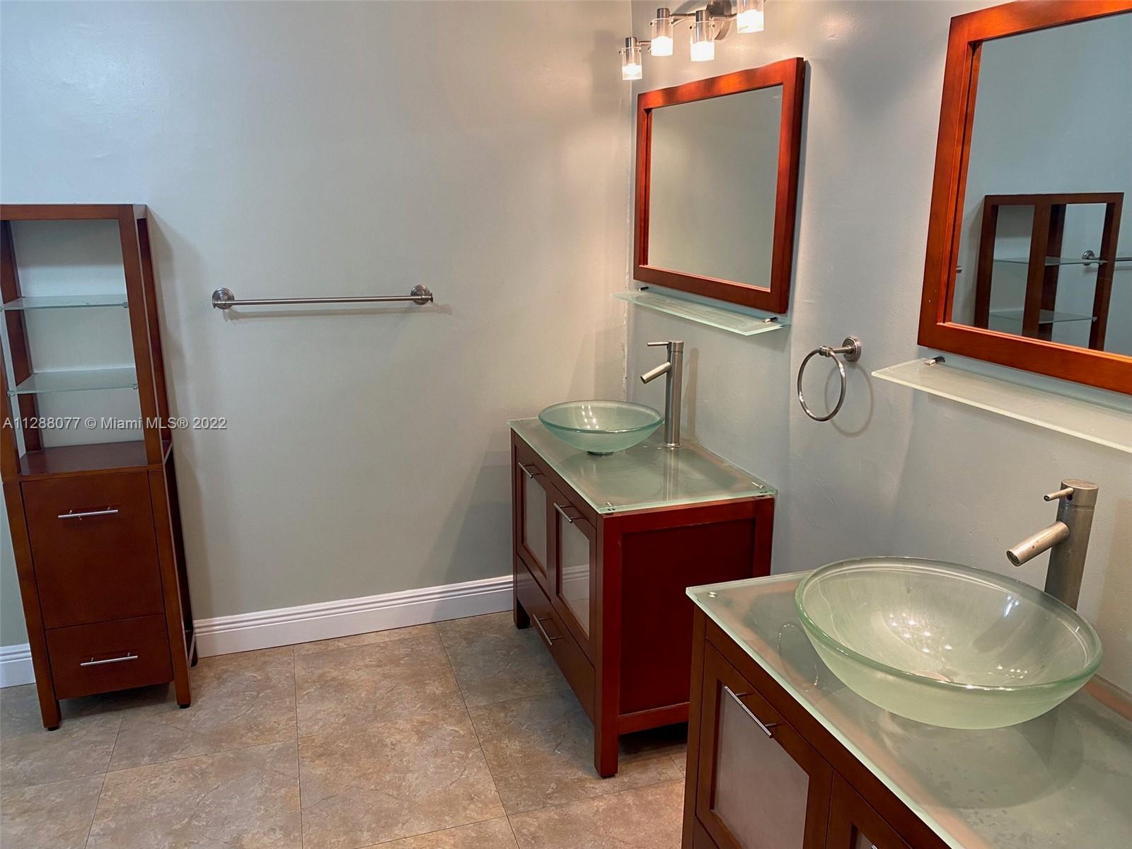 MIAMI LAKES LOCH LOMOND E - Residential Lease