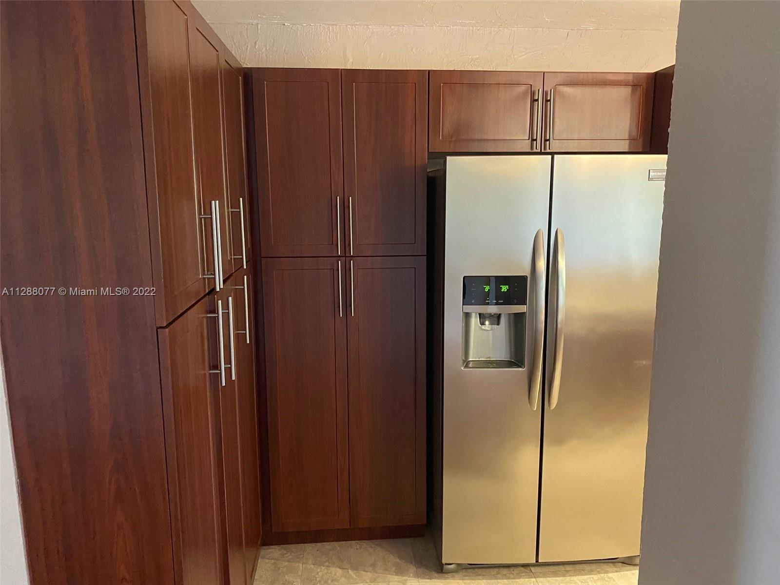 MIAMI LAKES LOCH LOMOND E - Residential Lease