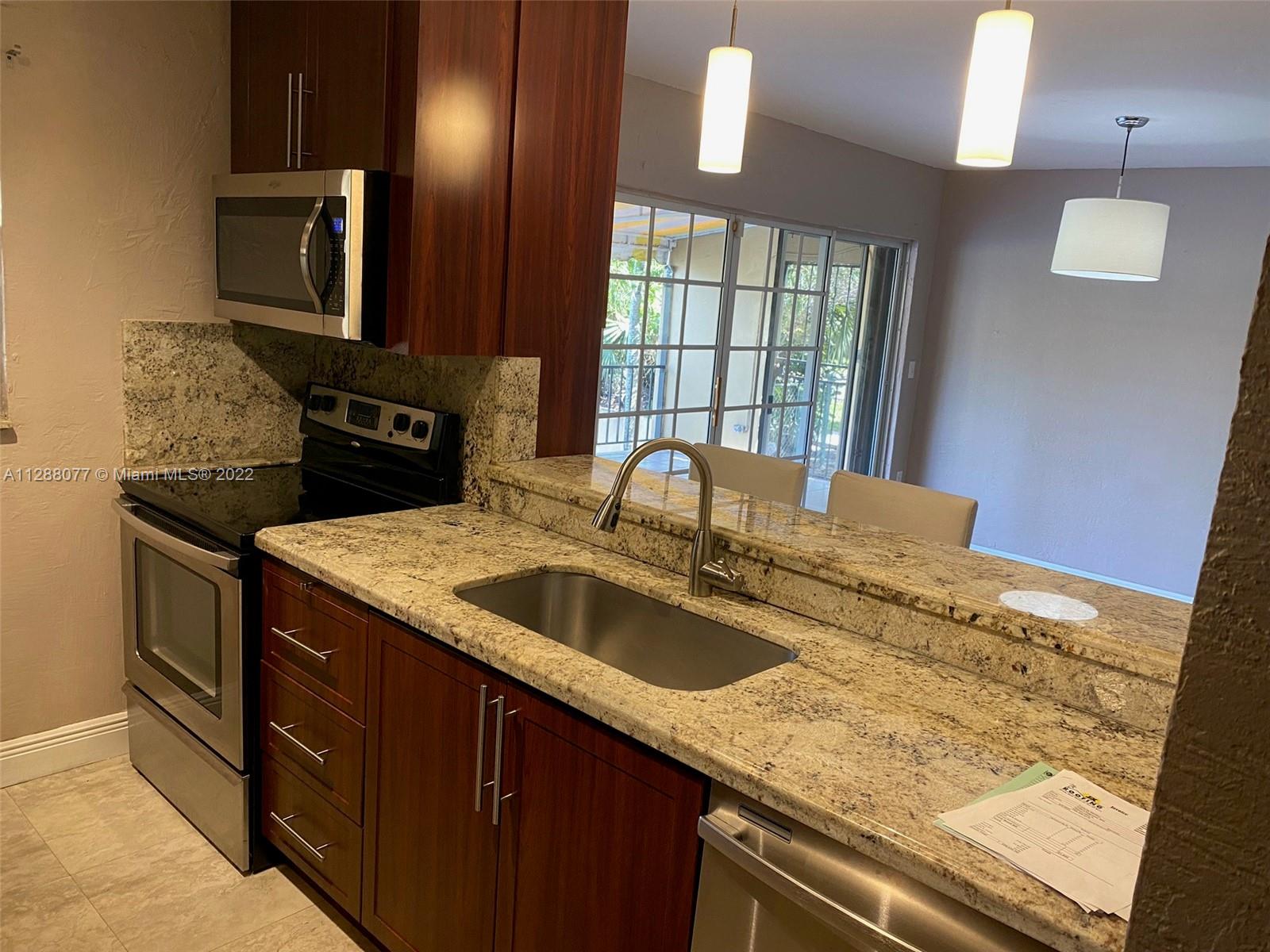 MIAMI LAKES LOCH LOMOND E - Residential Lease
