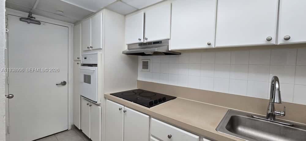 MIRADOR 1200 CONDO - Residential Lease