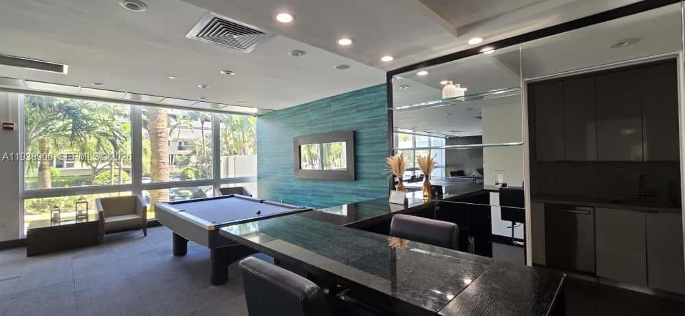MIRADOR 1200 CONDO - Residential Lease