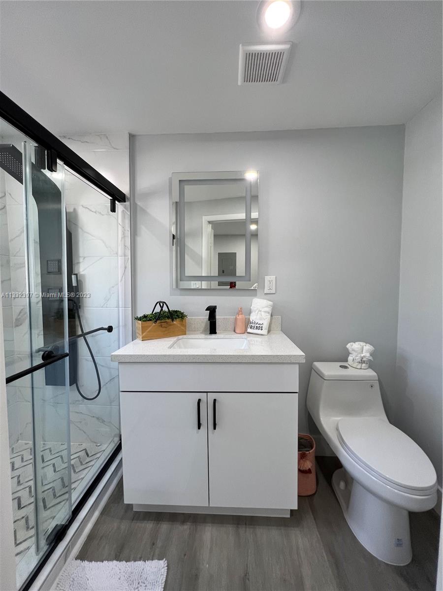 NORTH ANDREWS GARDENS 2ND - Residential Lease