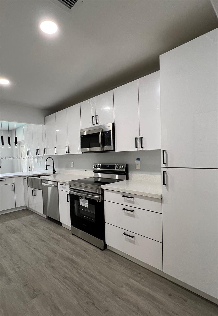 NORTH ANDREWS GARDENS 2ND - Residential Lease