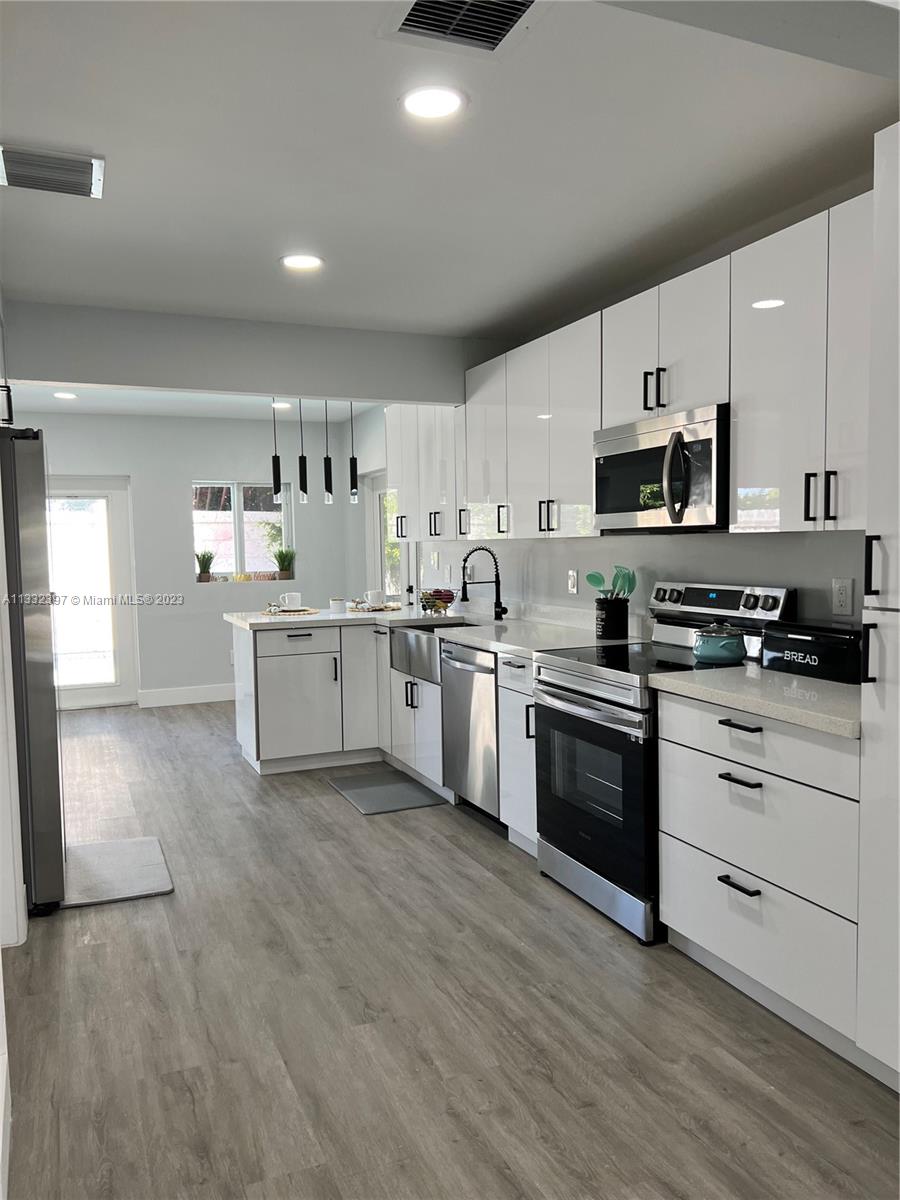 NORTH ANDREWS GARDENS 2ND - Residential Lease
