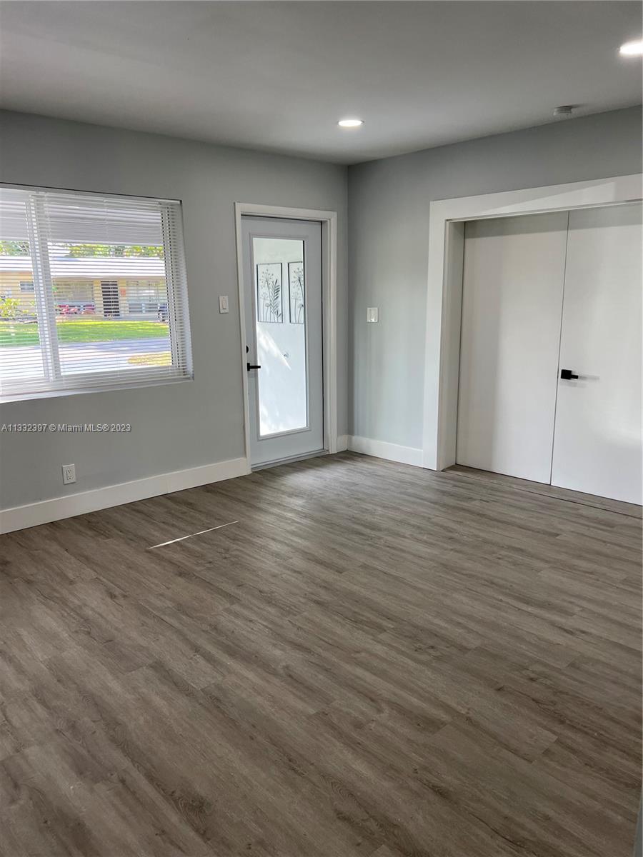 NORTH ANDREWS GARDENS 2ND - Residential Lease