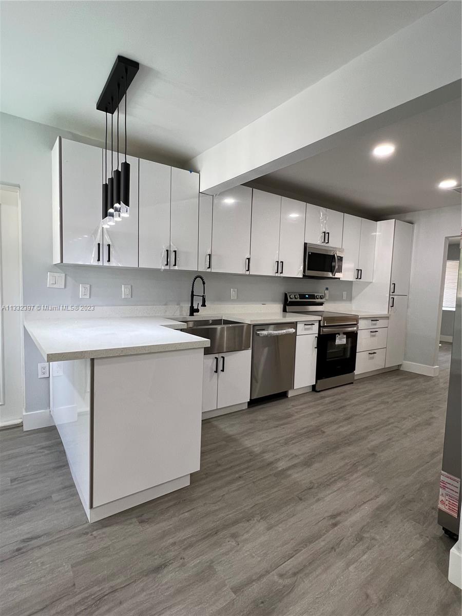 NORTH ANDREWS GARDENS 2ND - Residential Lease