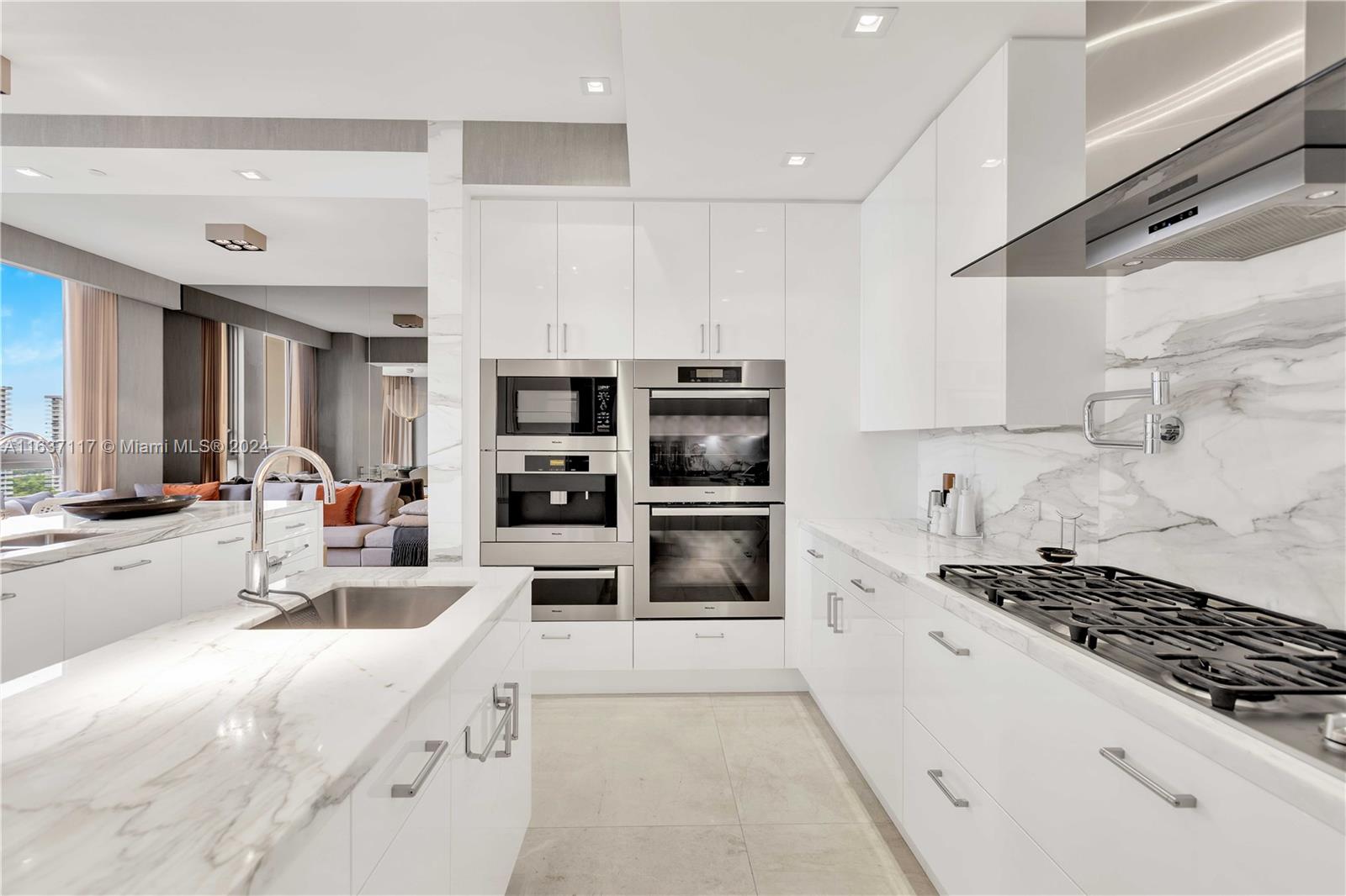 17749 COLLINS AVENUE COND - Residential