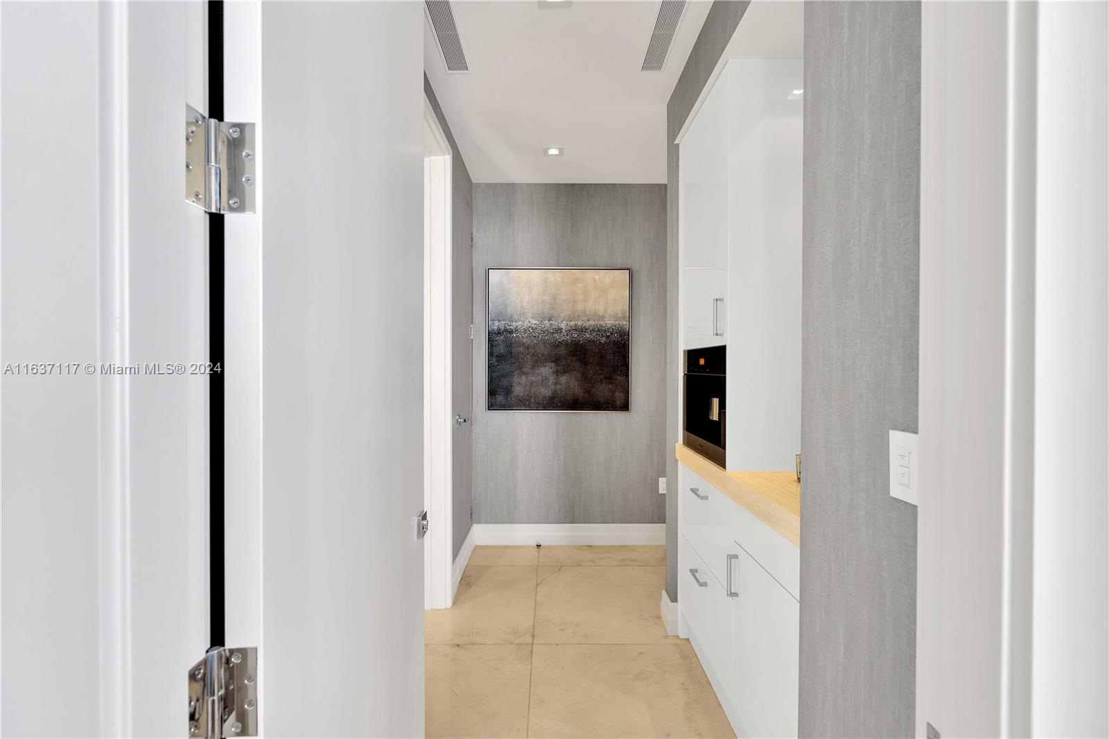 17749 COLLINS AVENUE COND - Residential