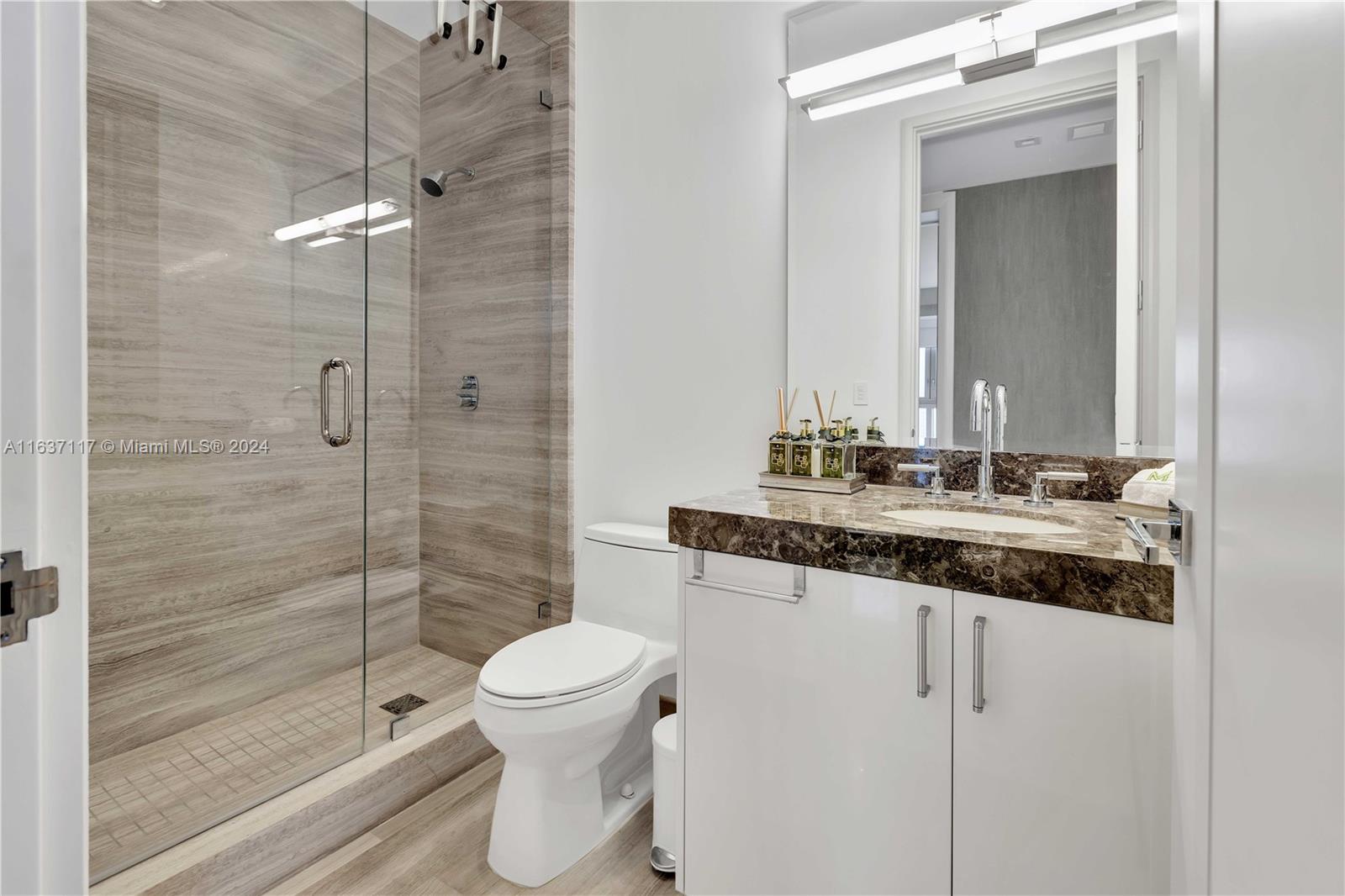 17749 COLLINS AVENUE COND - Residential