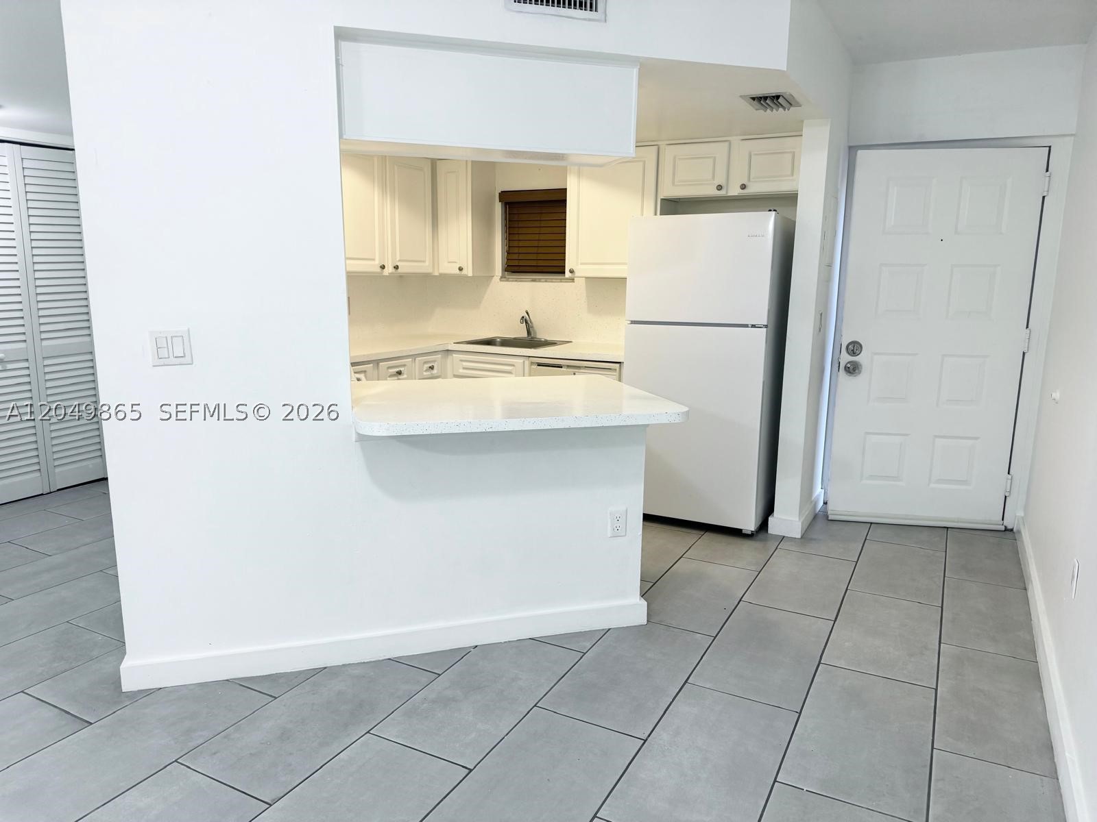 LAS VISTAS AT DORAL CONDO - Residential Lease