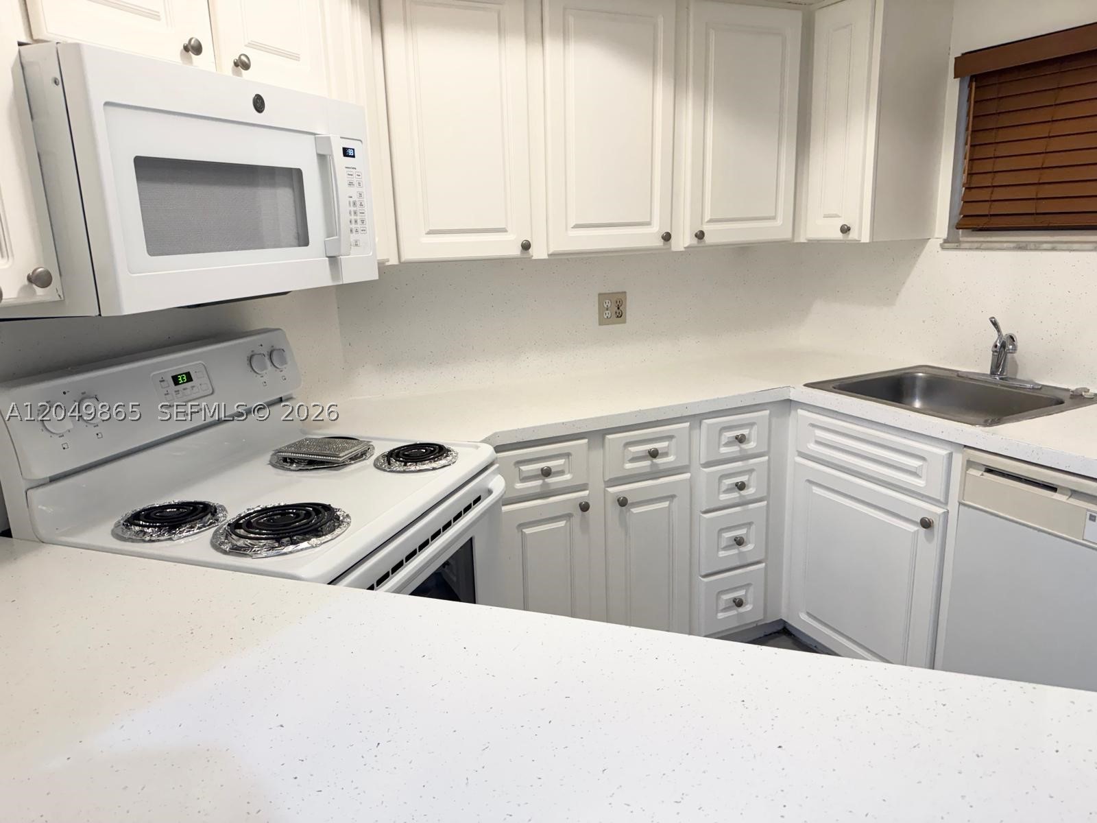 LAS VISTAS AT DORAL CONDO - Residential Lease
