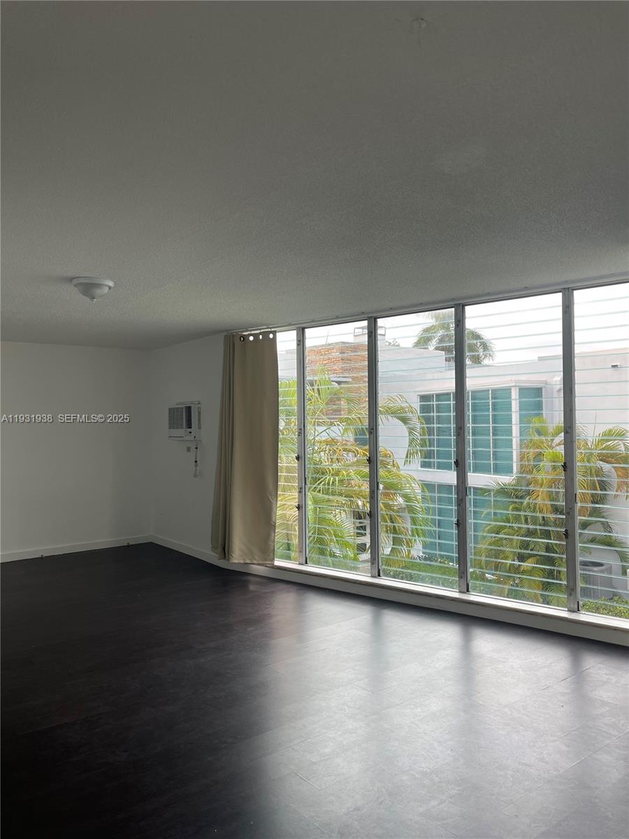 BROWNSTONE CO-OP APTS INC - Residential