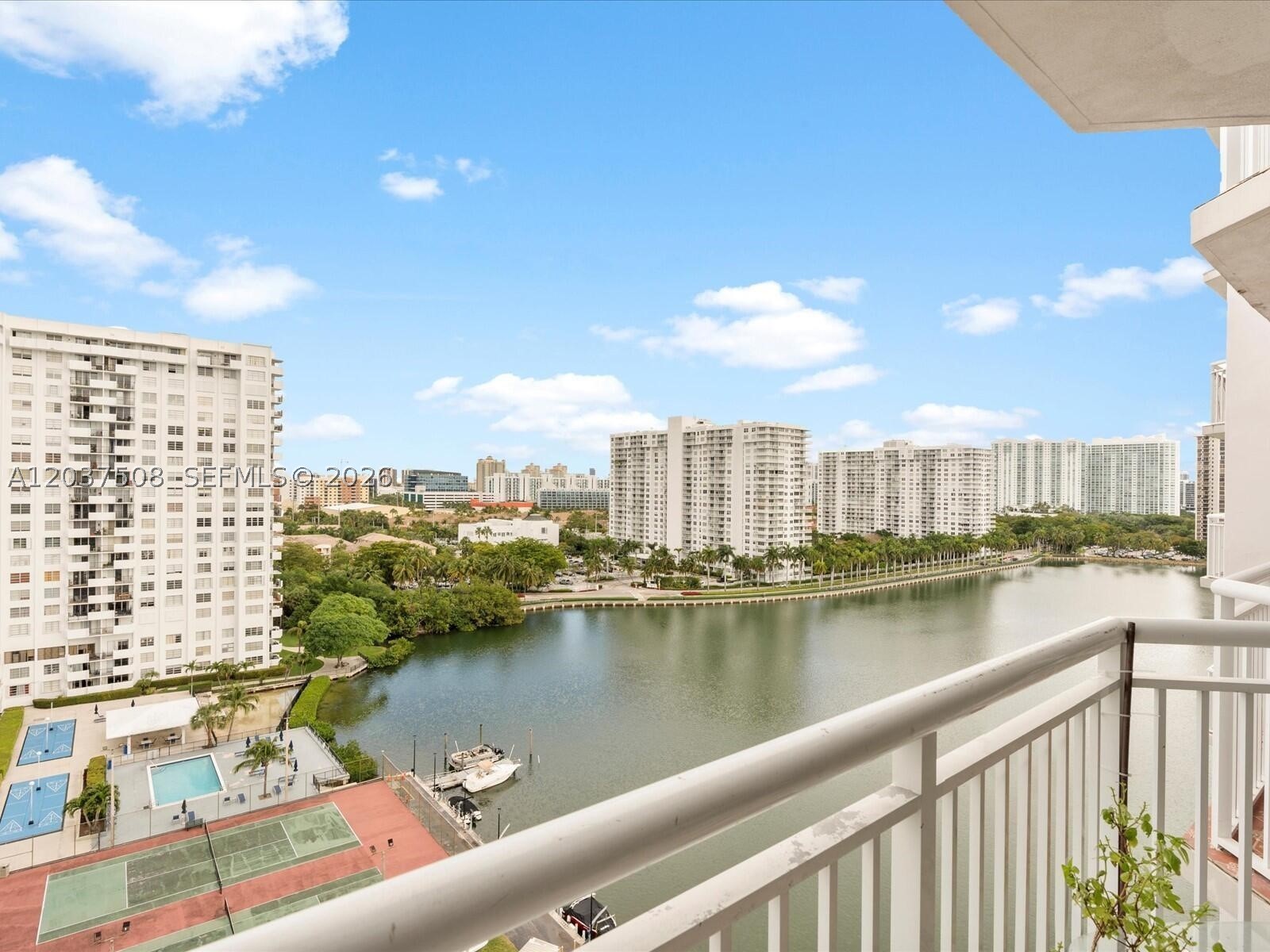 DEL PRADO CONDO - Residential