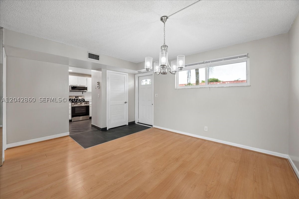 HOLLYBROOK GOLF AND TENNIS - Residential Lease