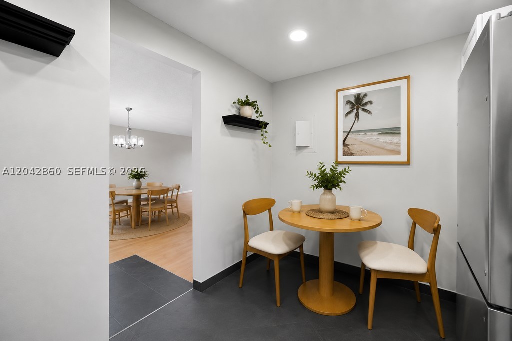 HOLLYBROOK GOLF AND TENNIS - Residential Lease