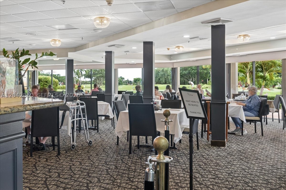 HOLLYBROOK GOLF AND TENNIS - Residential Lease