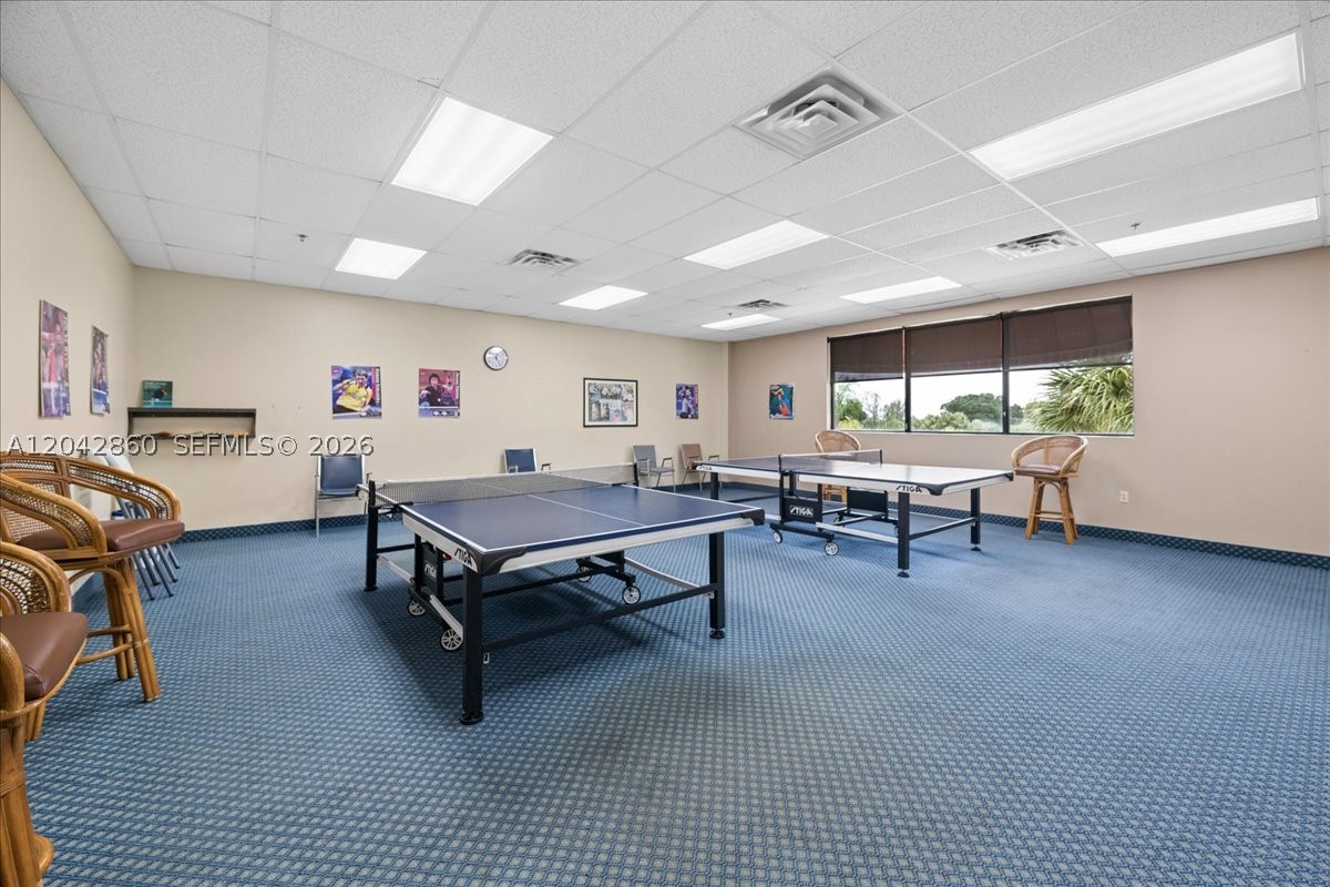 HOLLYBROOK GOLF AND TENNIS - Residential Lease