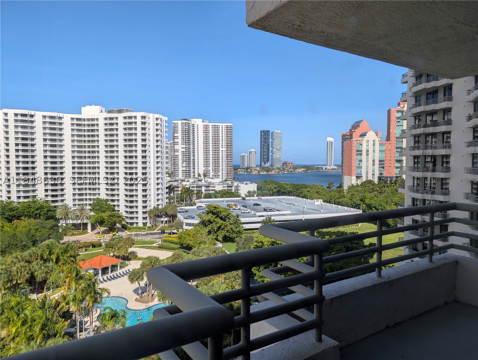 PARC CENTRAL AVENTURA SOU - Residential