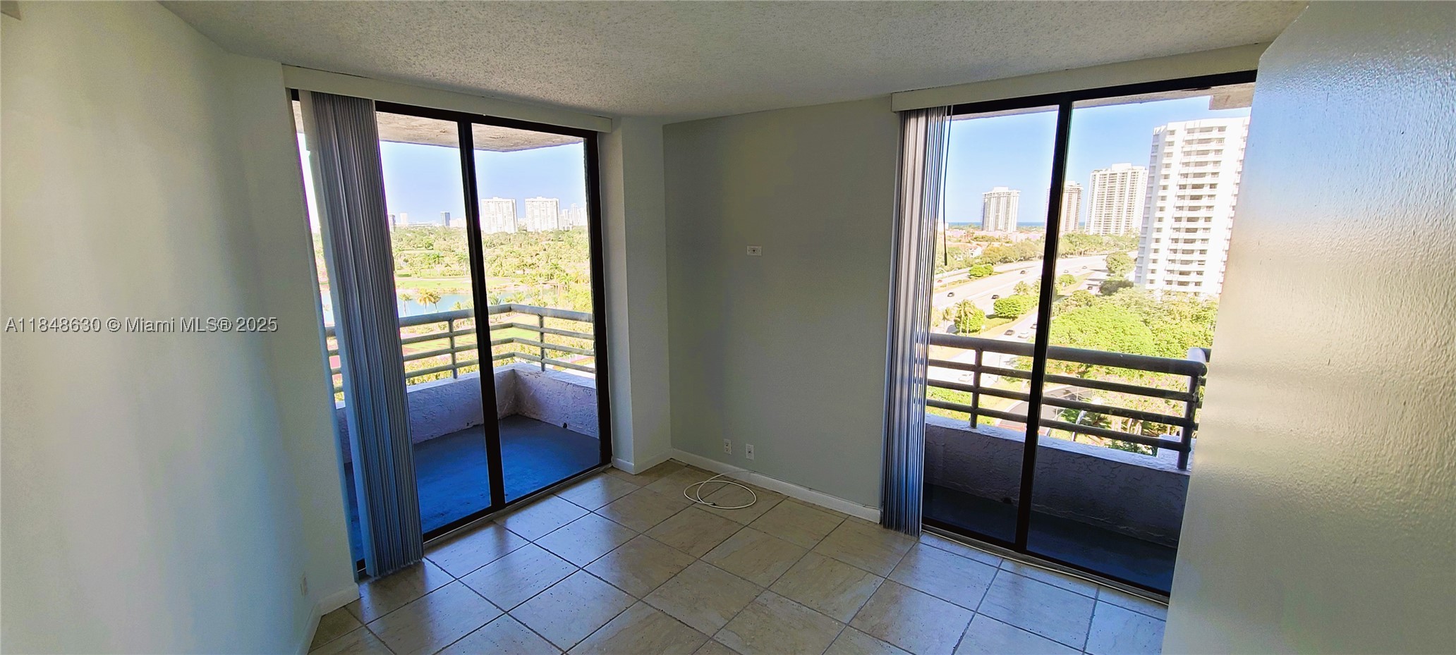 PARC CENTRAL AVENTURA SOU - Residential