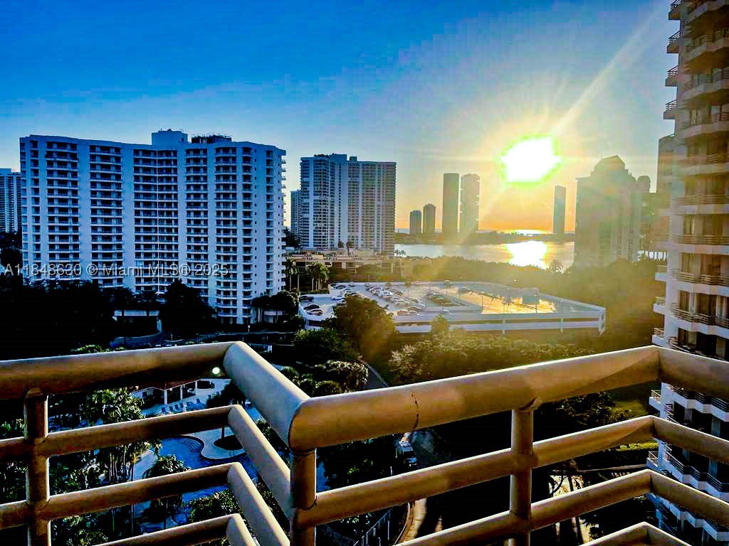 PARC CENTRAL AVENTURA SOU - Residential