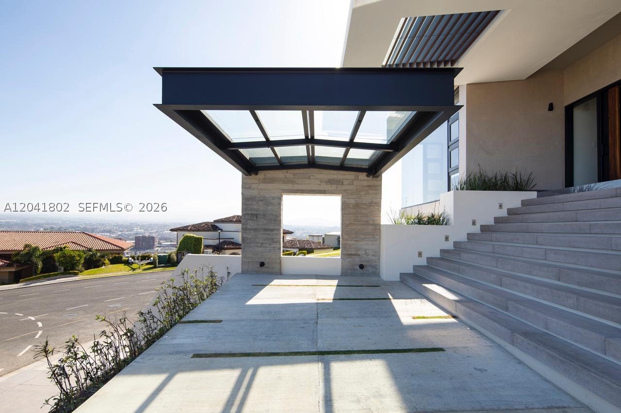 CERRO ALTO - Residential