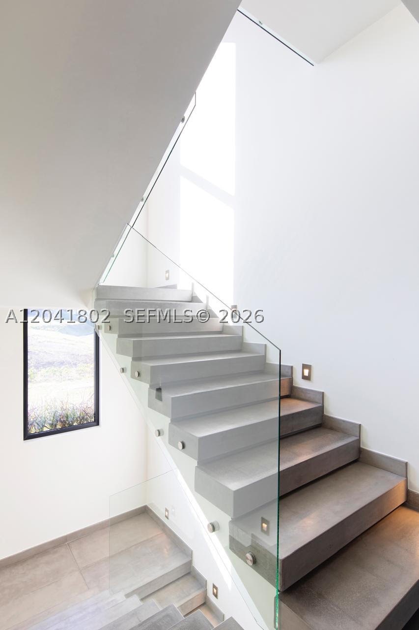 CERRO ALTO - Residential