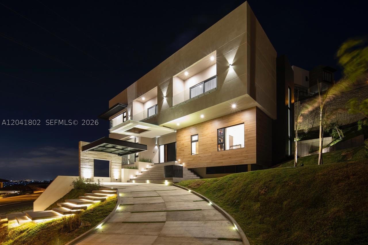 CERRO ALTO - Residential