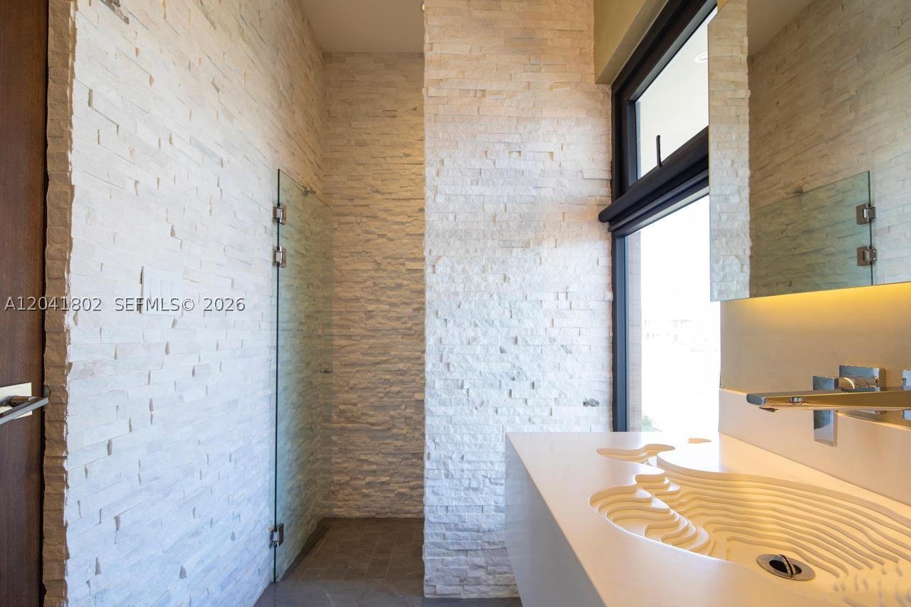 CERRO ALTO - Residential